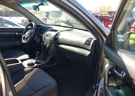 2011 Kia Sorento Lx from USA, damaged, VIN 5XYKT3A1XBG115968